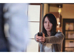 「もっと無様で、もっと必死で」吉岡里帆ら、北村匠海に飛びかかる『シャドウワーク』決死の乱闘本編映像 画像