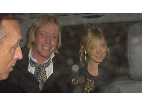 シエナ・ミラーの新恋人？　は個性派の英国俳優 画像