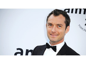 ジュード・ロウの17歳の息子が人気ブランドのPR映像に出演 画像