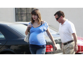 ミラ・ジョヴォヴィッチがママに！　第一子となる女児を出産 画像