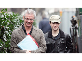 ダニエル・ラドクリフ、年上女性とのデート現場を撮られる 画像