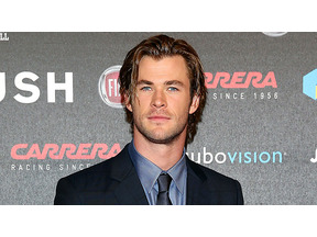 クリス・ヘムズワース、家族と乗った船がカナリア諸島沖で座礁 画像