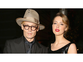 ジョニー・デップ＆アンバー・ハード婚約報道、ツーショットで公の場に登場 画像