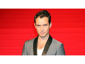 ジュード・ロウ、盗聴事件裁判の証言でダニエル・クレイグとの三角関係を告白 画像