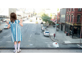 【シネマVOYAGE】目線が変われば、世界は優しく温かい…少女の視点で描く『メイジーの瞳』 画像