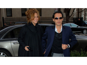 ジェニファー・ロペス、夫と2人でベビーシャワーに出席 画像