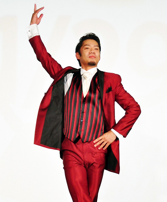 フィギュア高橋大輔の 王子セリフ に女性客500人熱狂 Cinemacafe Net