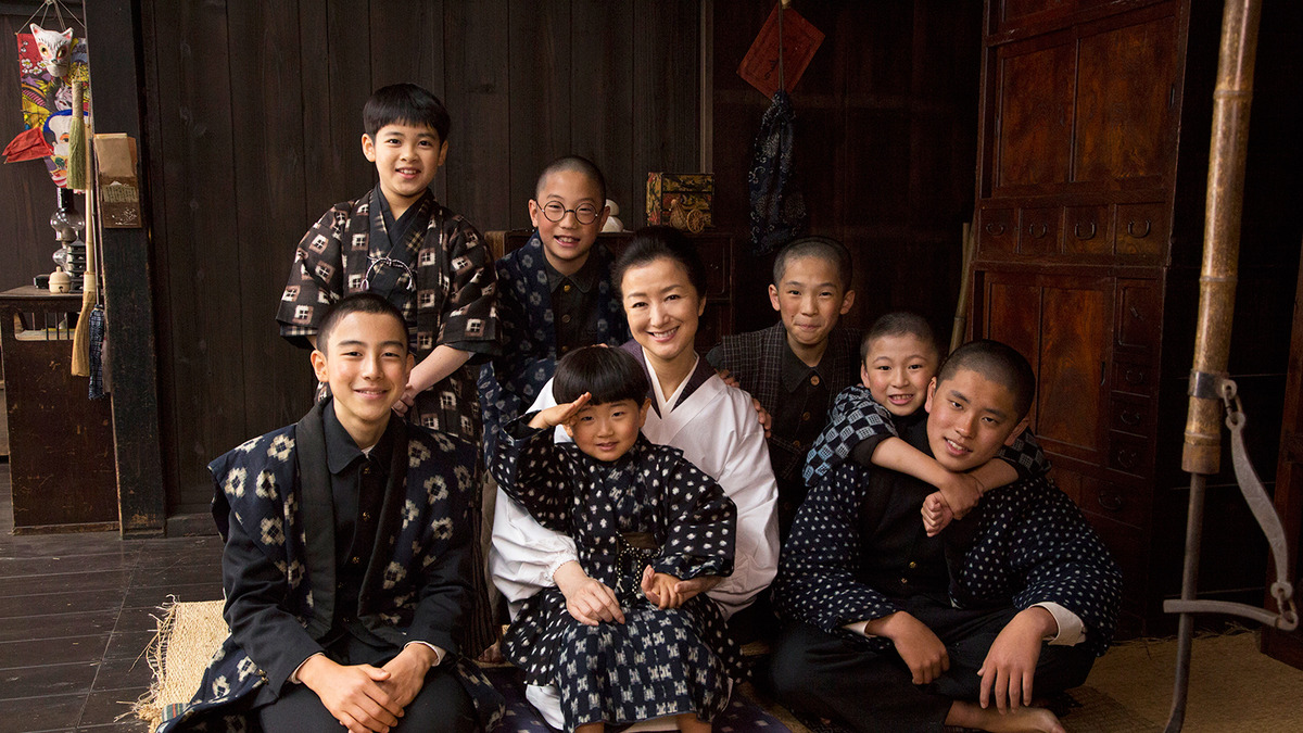 鈴木京香 割烹着姿で7児の母親に おかあさんの木 映画化 Cinemacafe Net
