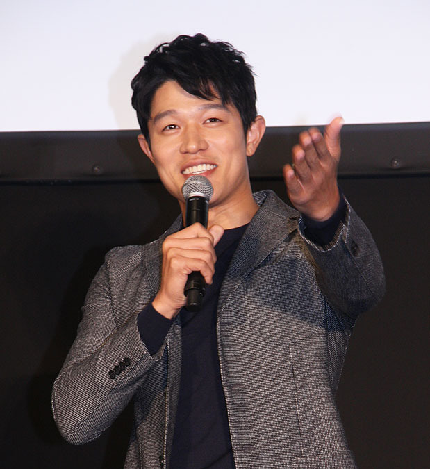 鈴木亮平 悩める男子高校生たちに 男らしさ から 告白の仕方 まで徹底アドバイス Cinemacafe Net