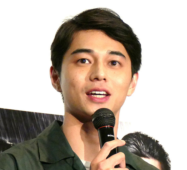 東出昌大 大人の事情でカットされた お尻 ショットが堂々復活 Cinemacafe Net