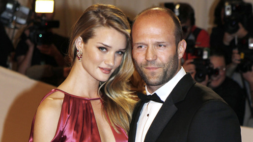 ジェイソン ステイサム 15歳年下の恋人と新居完成を控えて旧宅の豪邸を売却 Cinemacafe Net