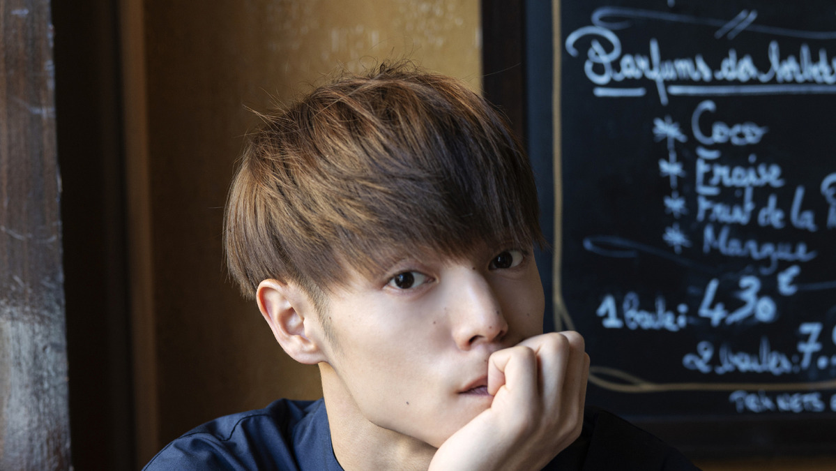 窪田正孝 旅本 A 発売 カレンダーに収まりきらなかったパリでのひととき Cinemacafe Net