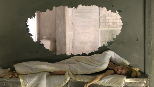 キャプティビティ 1枚目の写真・画像