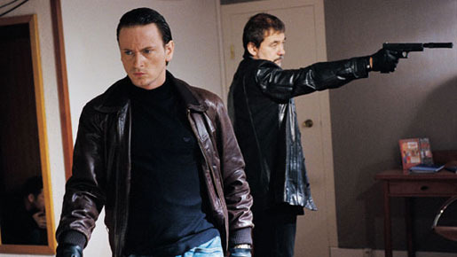 裏切りの闇で眠れ 1枚目の写真・画像