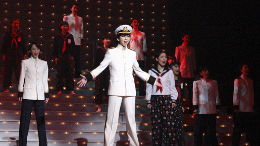 愛と青春の宝塚 恋よりも生命よりも3枚目の写真・画像｜cinemacafe.net