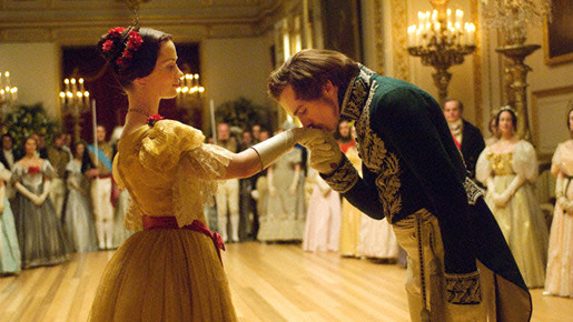 ヴィクトリア女王 世紀の愛 1枚目の写真・画像