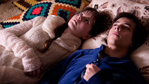 名前のない少年、脚のない少女 2枚目の写真・画像