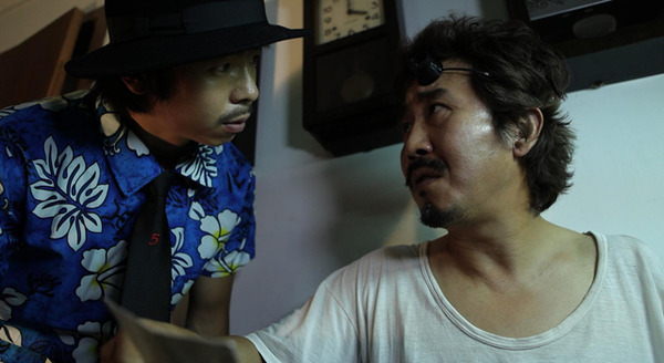 探偵ヨンゴン 義手の銃を持つ男 6枚目の写真・画像