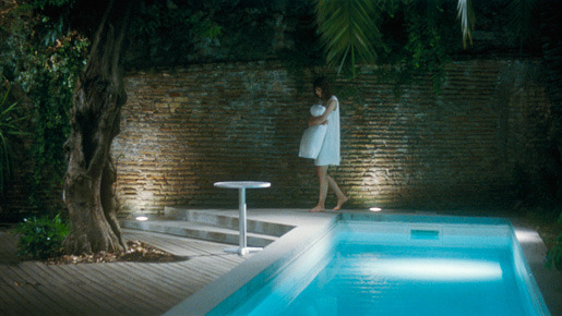 灼熱の肌 5枚目の写真・画像