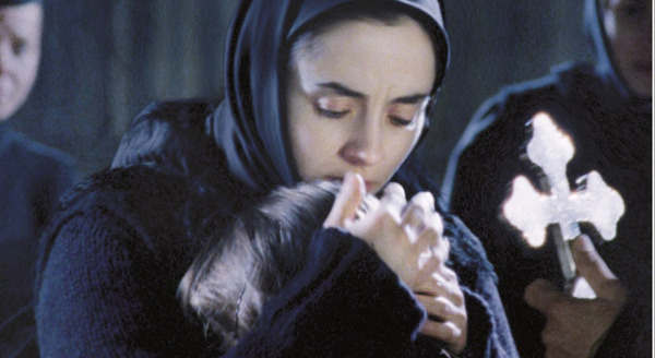 汚れなき祈り 1枚目の写真・画像