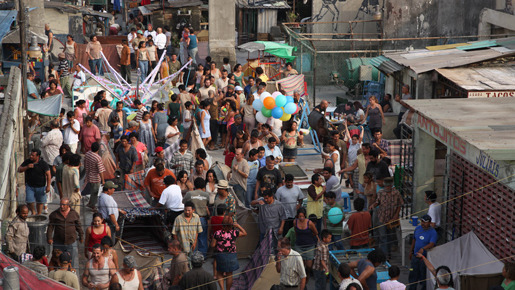 キック・オーバー 12枚目の写真・画像