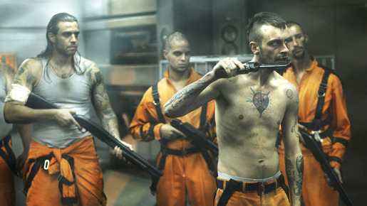 ロックアウト（2012） 3枚目の写真・画像