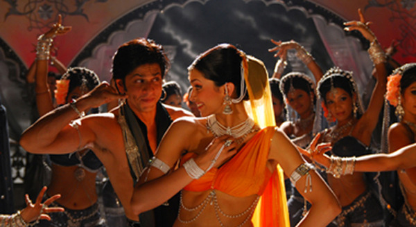 恋する輪廻 オーム・シャンティ・オーム2枚目の写真・画像｜cinemacafe.net