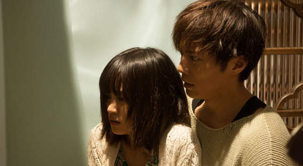 クロユリ団地 5枚目の写真・画像