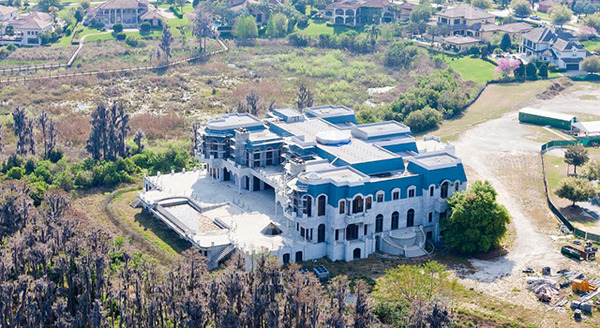 クィーン・オブ・ベルサイユ　大富豪の華麗なる転落 4枚目の写真・画像