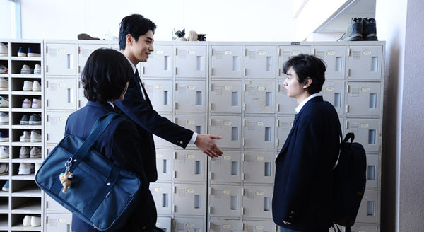 寄生獣 7枚目の写真・画像