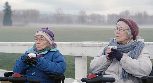 シャーリー&ヒンダ　ウォール街を出禁になった2人 8枚目の写真・画像