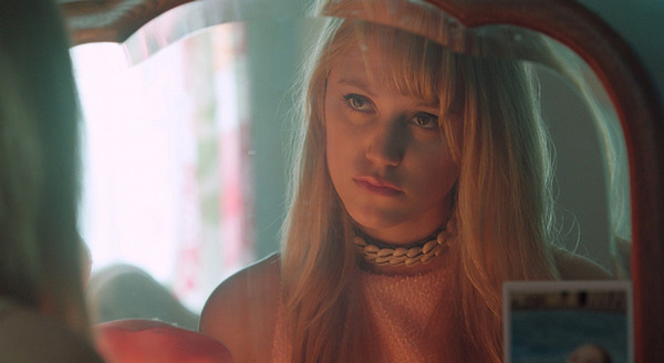 イット・フォローズ 6枚目の写真・画像