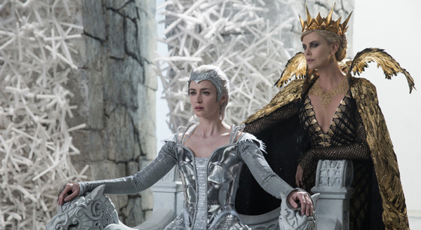 スノーホワイト／氷の王国 1枚目の写真・画像