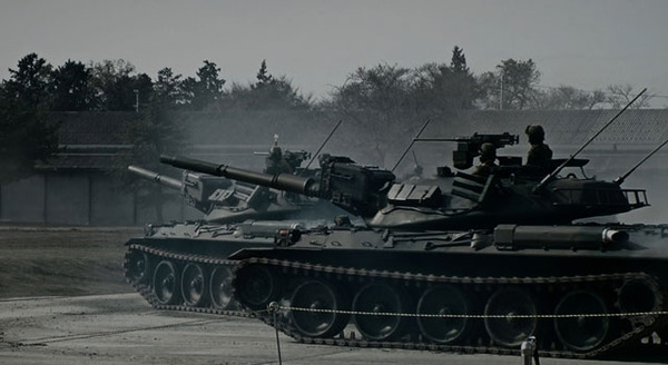 アトラクション4D 戦車ライド 3枚目の写真・画像