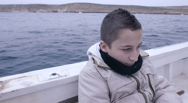 海は燃えている 1枚目の写真・画像