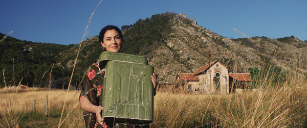 オン・ザ・ミルキー・ロード 5枚目の写真・画像