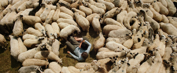 オン・ザ・ミルキー・ロード 7枚目の写真・画像