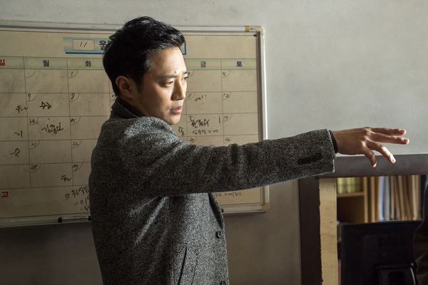 ワンライン／5人の詐欺師たち 9枚目の写真・画像