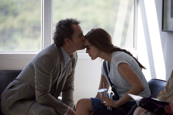 かごの中の瞳 3枚目の写真・画像