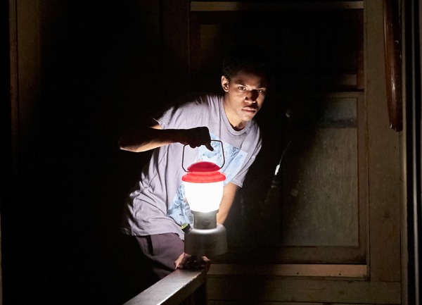 イット・カムズ・アット・ナイト 8枚目の写真・画像