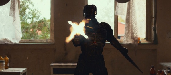 バトル・ドローン 4枚目の写真・画像