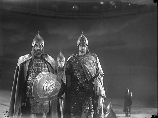 アレクサンドル・ネフスキー(C)APOLLO