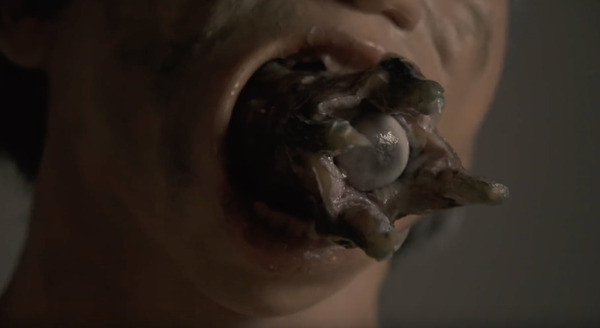 スモーキング・エイリアンズ(C)APOLLO