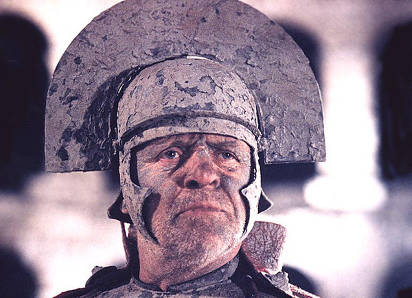 タイタス(C)APOLLO