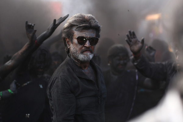 カーラ 黒い砦の闘い 2枚目の写真・画像