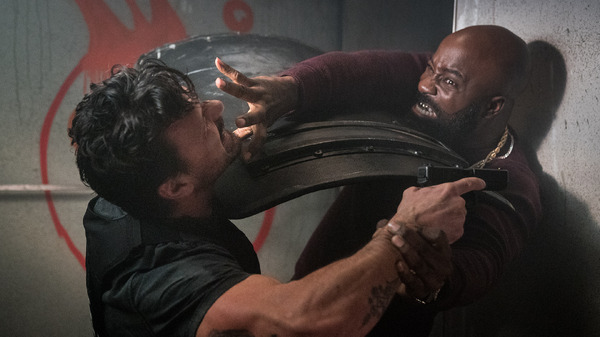 ブラック アンド ブルー 7枚目の写真・画像