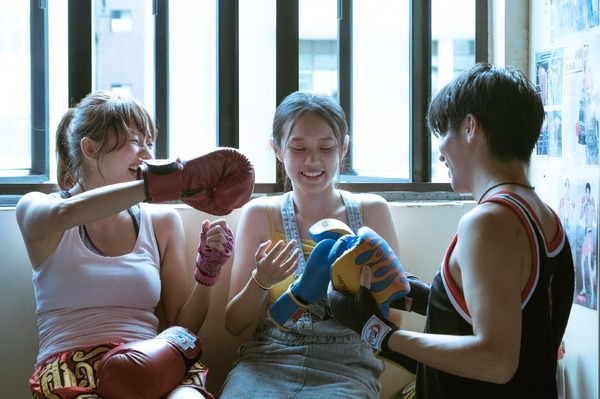 THE CROSSING ～香港と大陸をまたぐ少女～ 6枚目の写真・画像