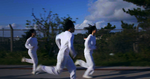 BOUNDARIES 1枚目の写真・画像