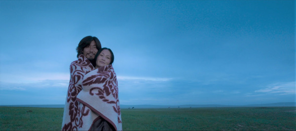 大地と白い雲 3枚目の写真・画像