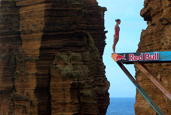 ©SHE IS THE OCEAN, INWAVES PRODUCTION. ALL RIGHTS RESERVED.